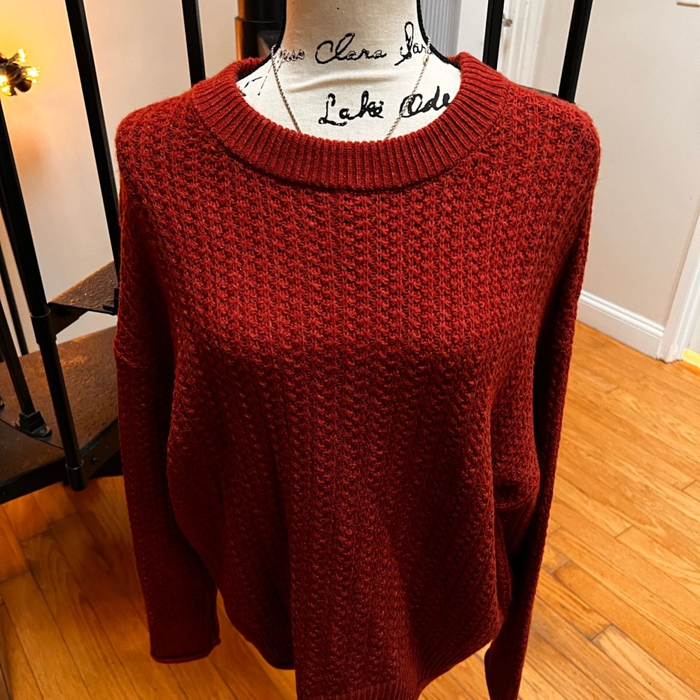 Universal Thread Women's Rust Crew Neck Sweater